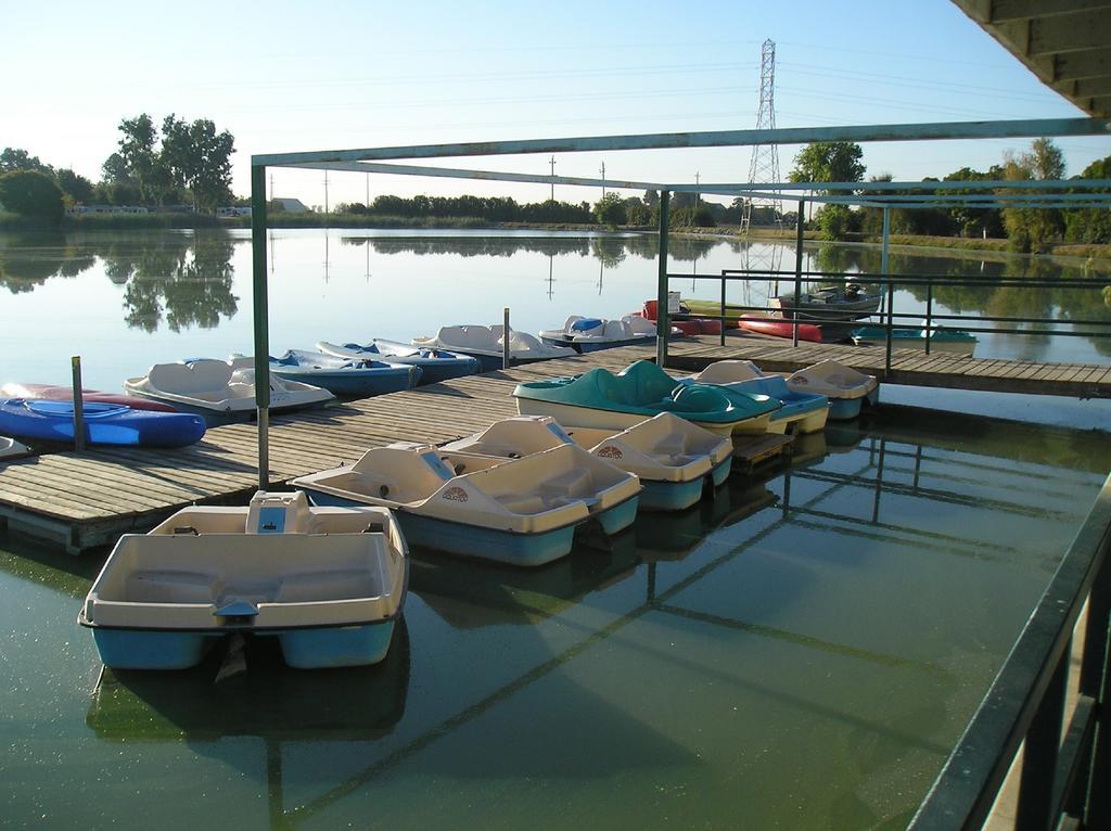 Lake Minden Camping Resort Cottage 2 Nicolaus Exteriér fotografie